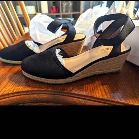 Espadrilles Wedge Sandals - Picture 3 of 9